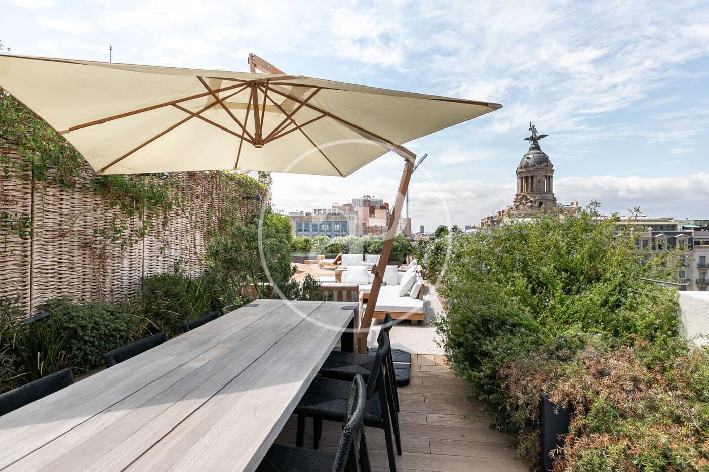 1 soverom Leilighet til salgs i Barcelona by med svømmebasseng - € 1 300 000 (Ref: 9106701)