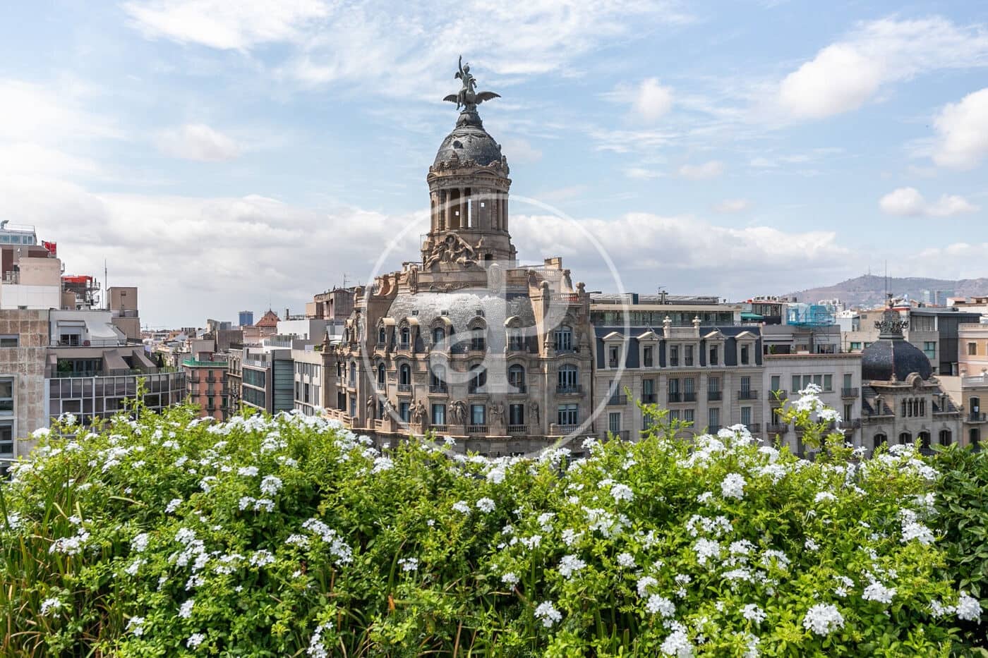 1 soverom Leilighet til salgs i Barcelona by med svømmebasseng - € 1 300 000 (Ref: 9106701)