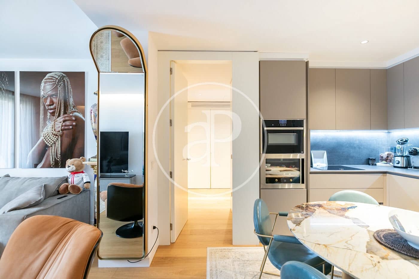 1 soverom Leilighet til salgs i Barcelona by med svømmebasseng - € 1 300 000 (Ref: 9106701)