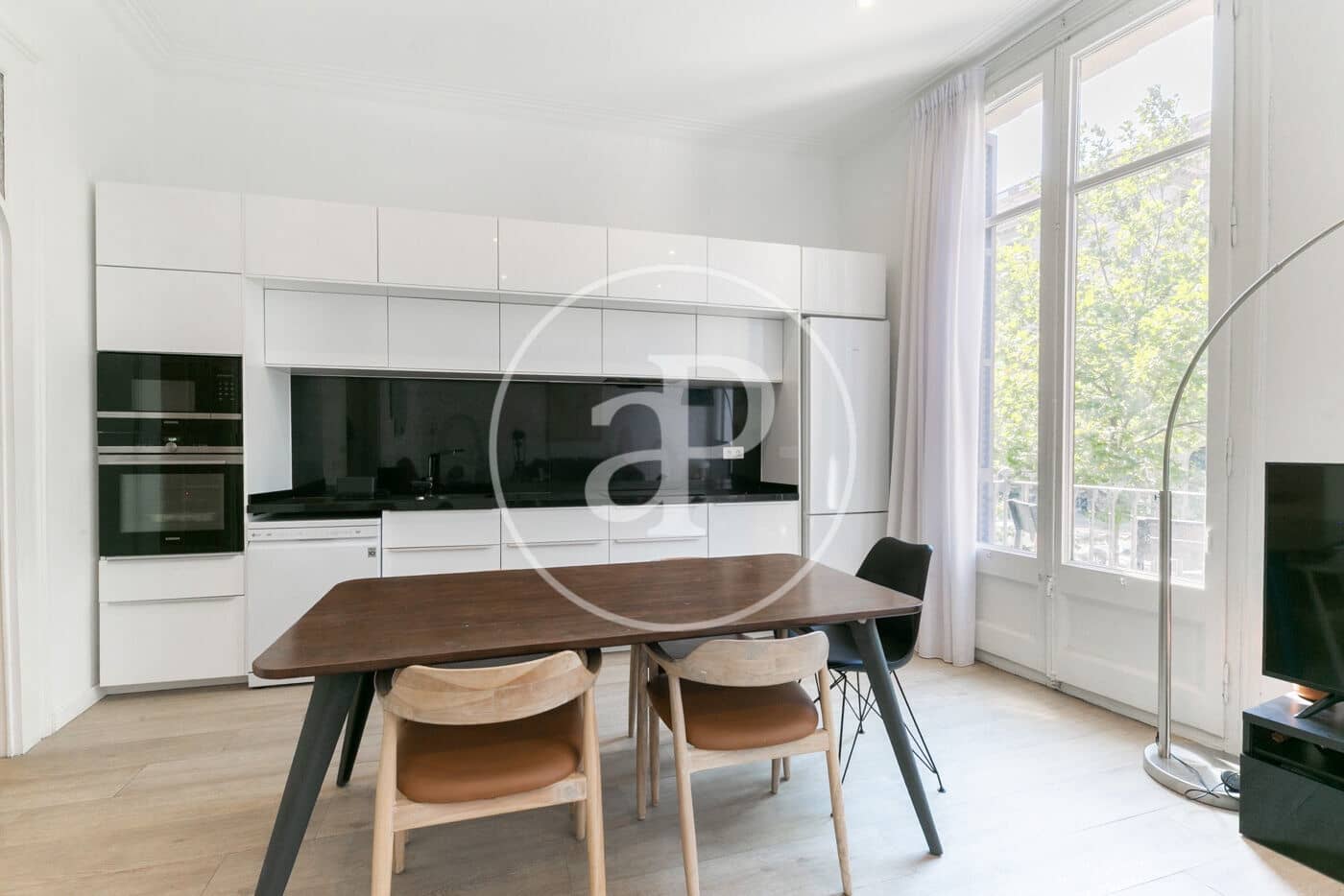 Appartement de 3 chambres à louer à Barcelone ville - 2 700 € (Ref: 9106705)