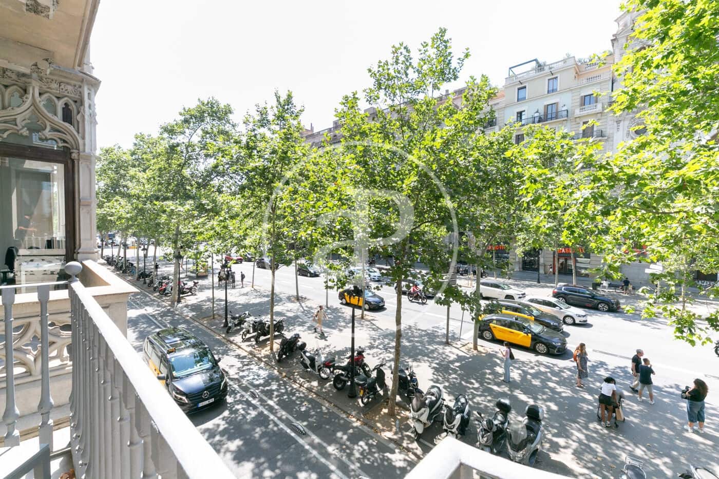 Appartement de 3 chambres à louer à Barcelone ville - 2 700 € (Ref: 9106705)