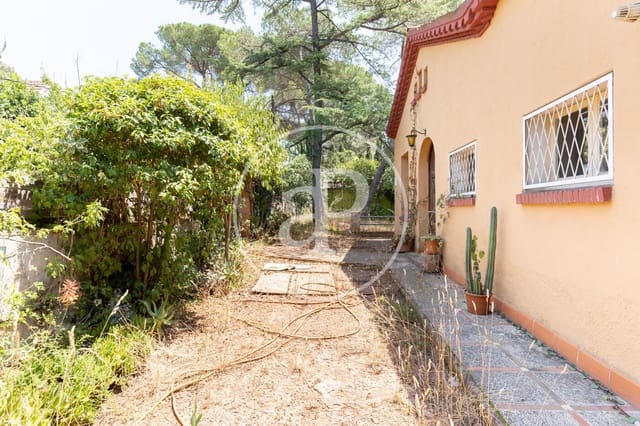 3 slaapkamer Villa te koop in Valldoreix, Sant Cugat del Vallès - € 740.000 (Ref: 9112555)