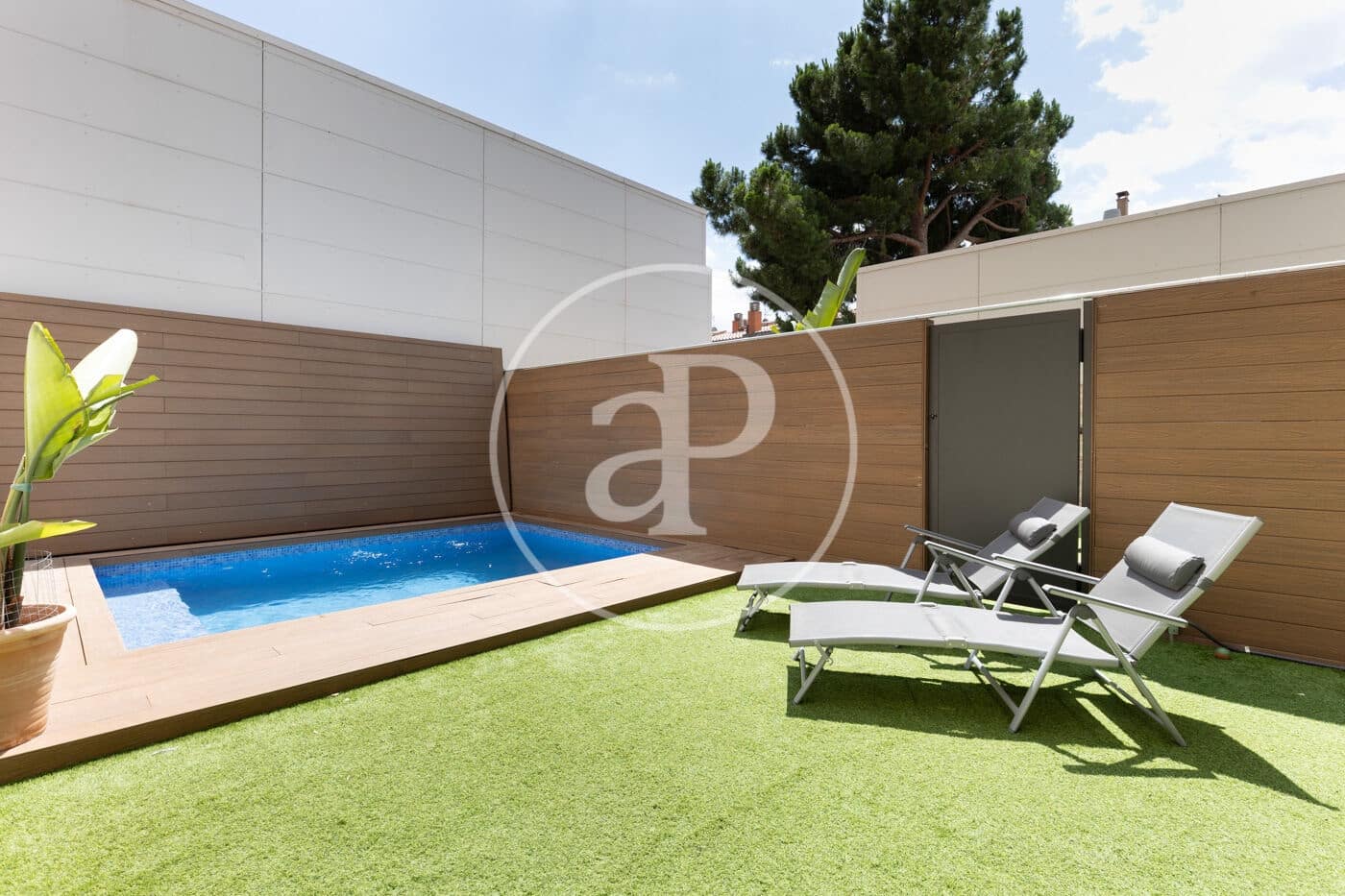 5 soverom Villa til salgs i Sabadell med svømmebasseng - € 849 000 (Ref: 9112560)