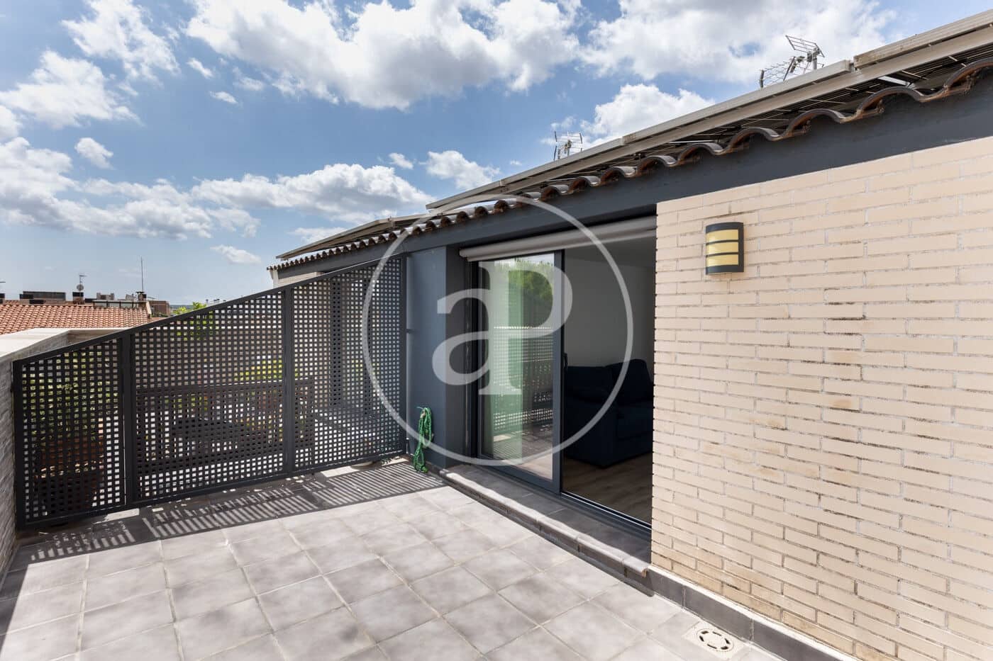 5 soverom Villa til salgs i Sabadell med svømmebasseng - € 849 000 (Ref: 9112560)