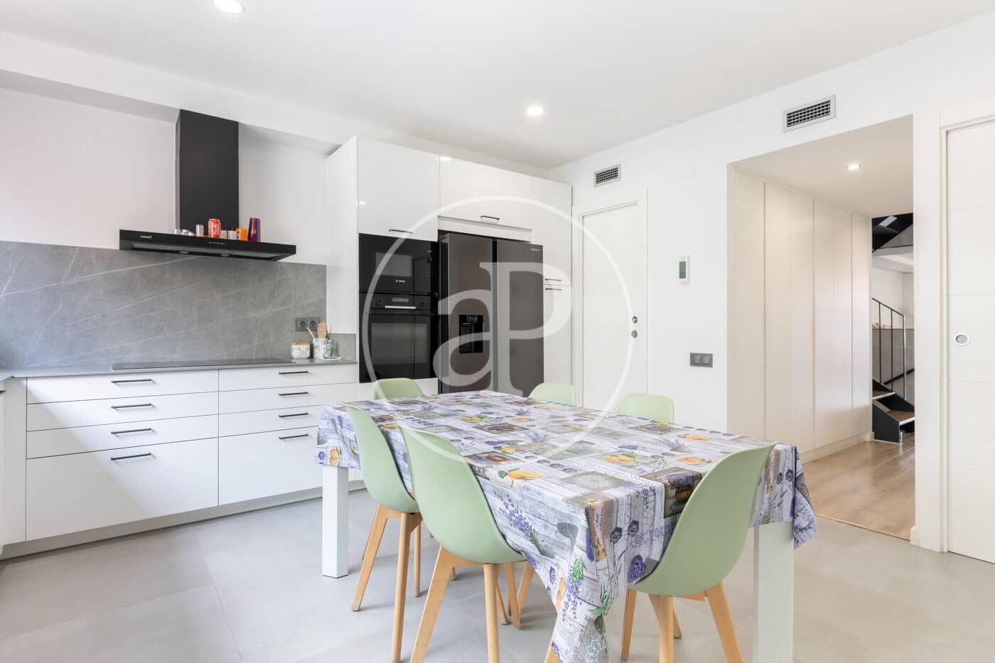 5 soverom Villa til salgs i Sabadell med svømmebasseng - € 849 000 (Ref: 9112560)