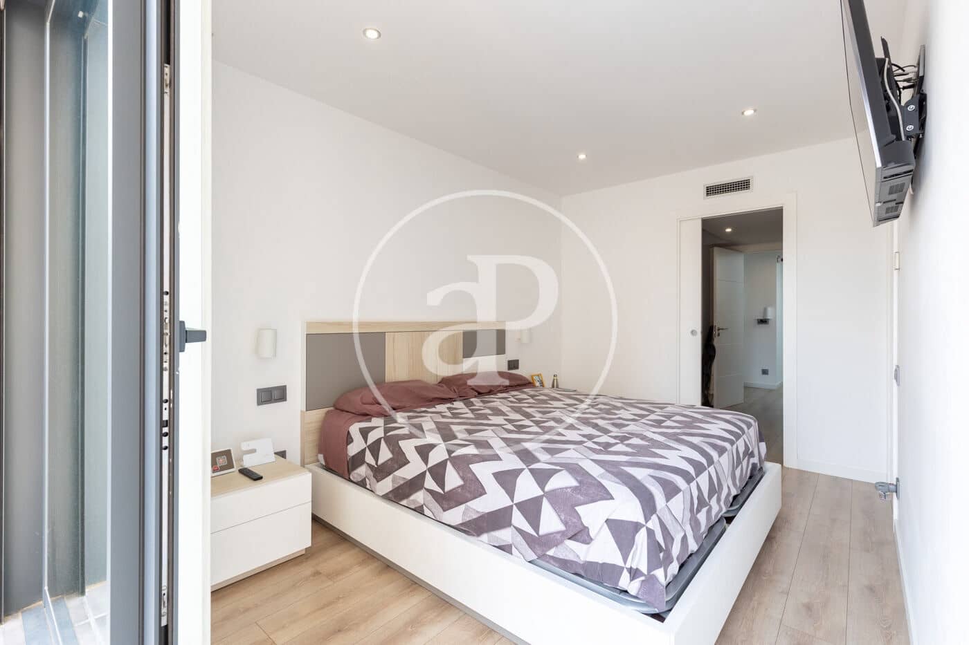 5 soverom Villa til salgs i Sabadell med svømmebasseng - € 849 000 (Ref: 9112560)