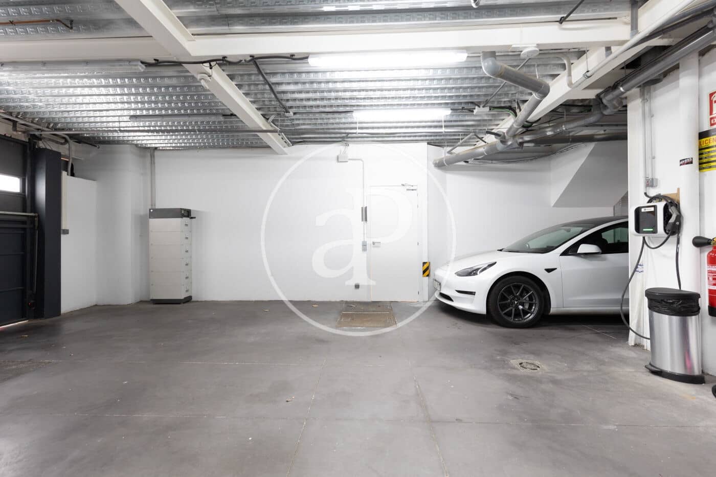 5 soverom Villa til salgs i Sabadell med svømmebasseng - € 849 000 (Ref: 9112560)