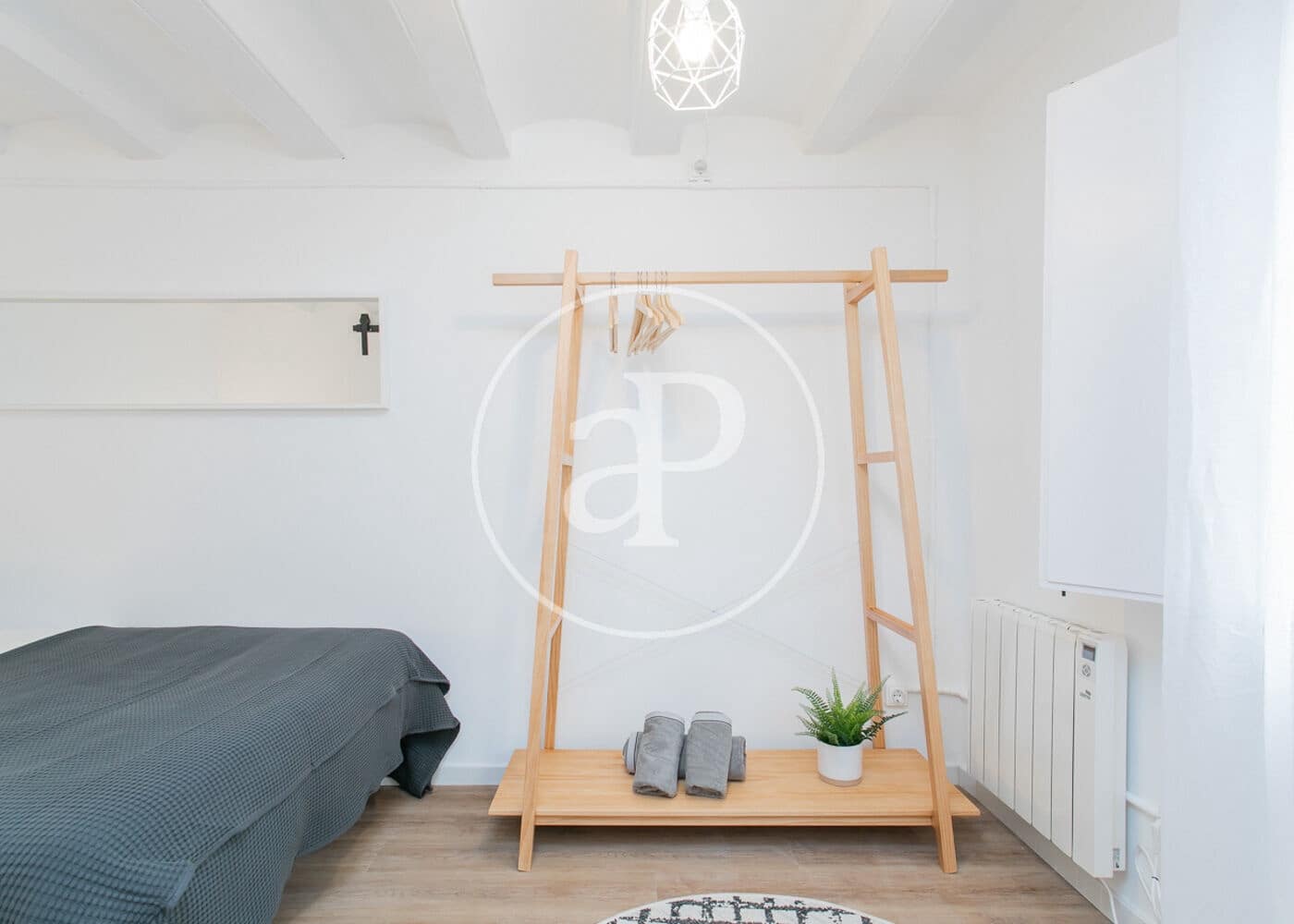 2 bedroom Apartment for sale in Barcelona city - € 260,000 (Ref: 9114355)