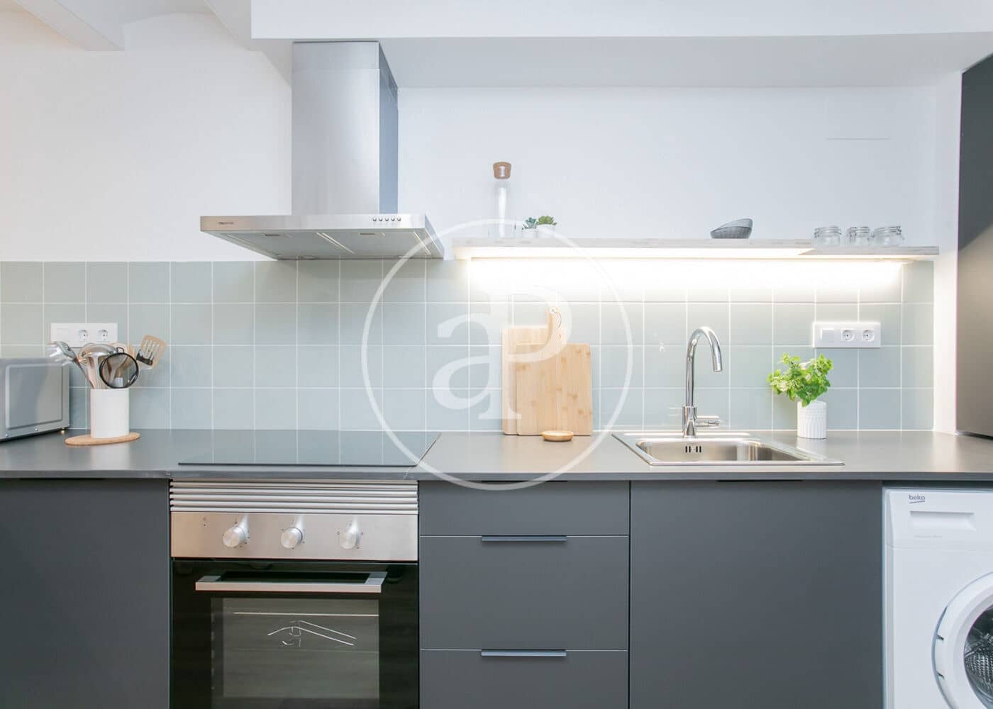 2 bedroom Apartment for sale in Barcelona city - € 260,000 (Ref: 9114355)