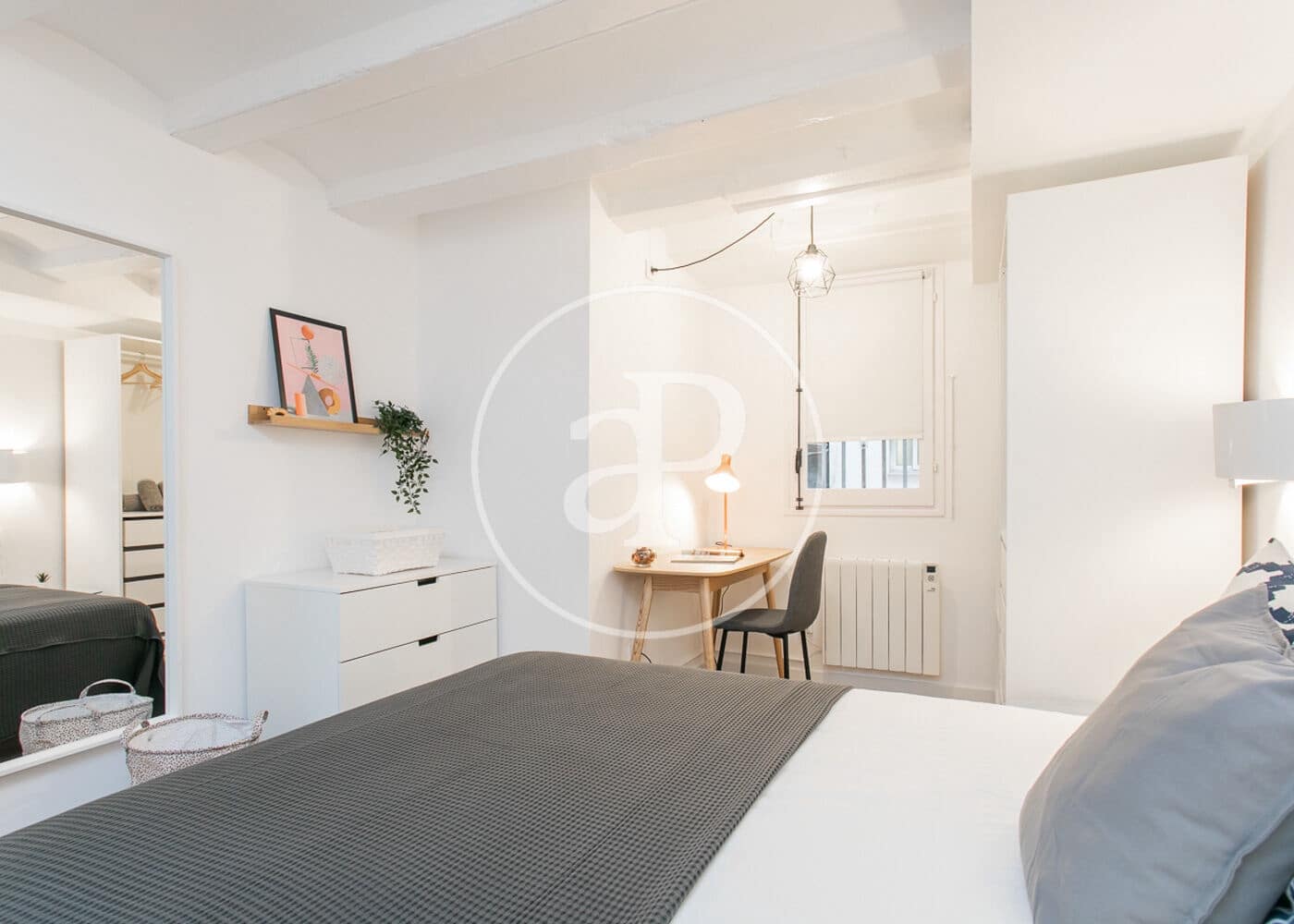 2 bedroom Apartment for sale in Barcelona city - € 260,000 (Ref: 9114355)