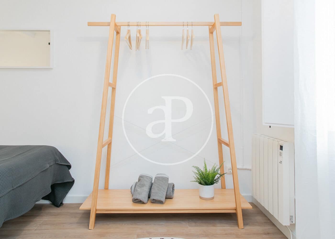 2 bedroom Apartment for sale in Barcelona city - € 260,000 (Ref: 9114355)