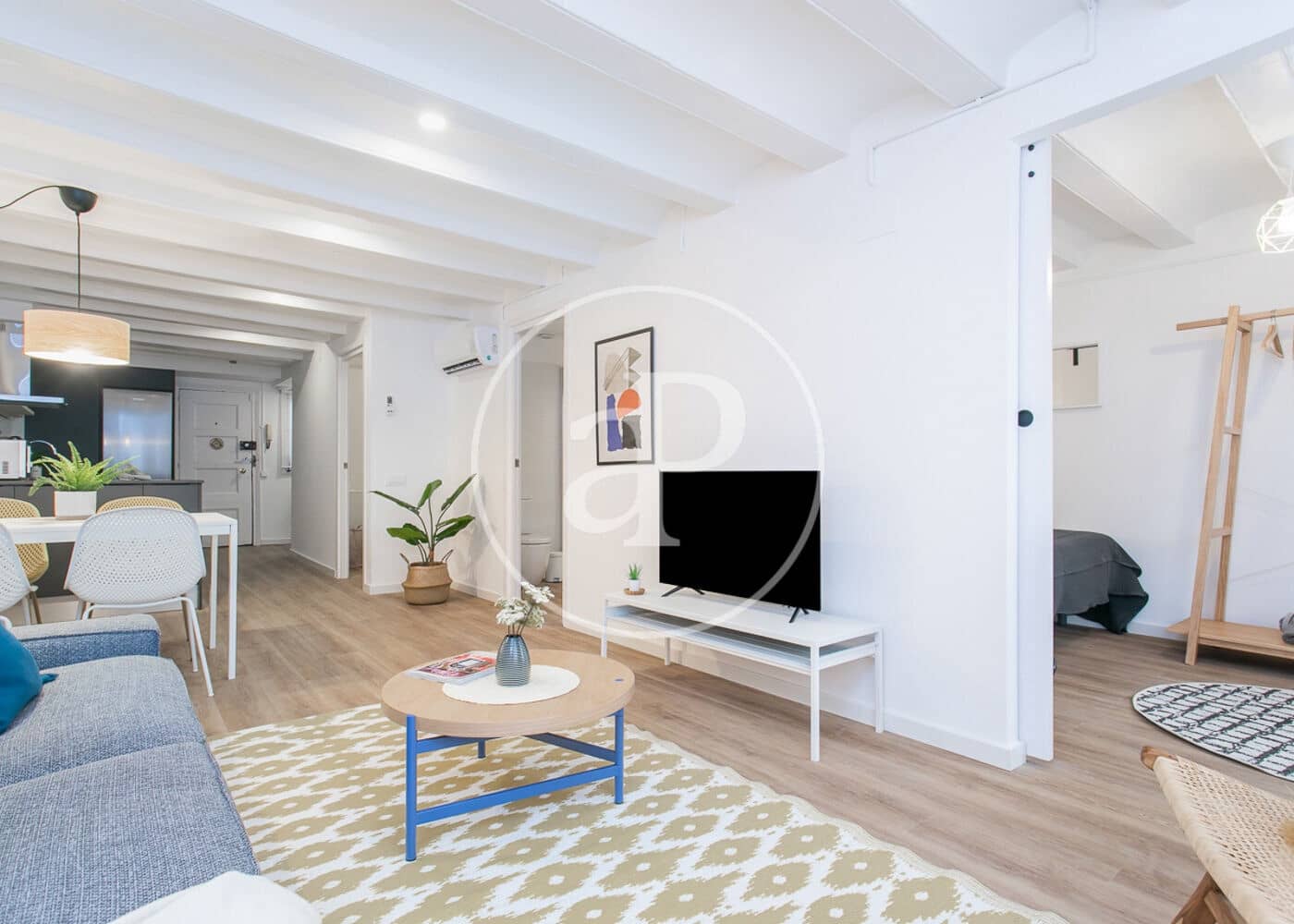 2 bedroom Apartment for sale in Barcelona city - € 260,000 (Ref: 9114355)