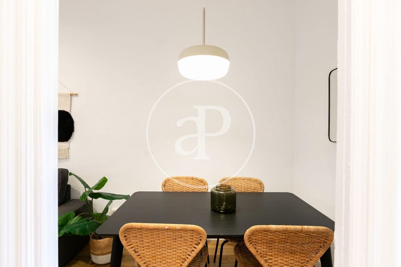 2 sovrum Lägenhet till salu i Barcelona stad - 273 000 € (Ref: 9114357)