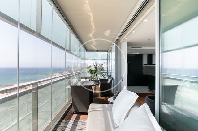 3 soveværelse Lejlighed til leje i Diagonal Mar i El Front Marítim del Poblenou, Barcelona by med swimmingpool - € 7.000 (Ref: 9116336)