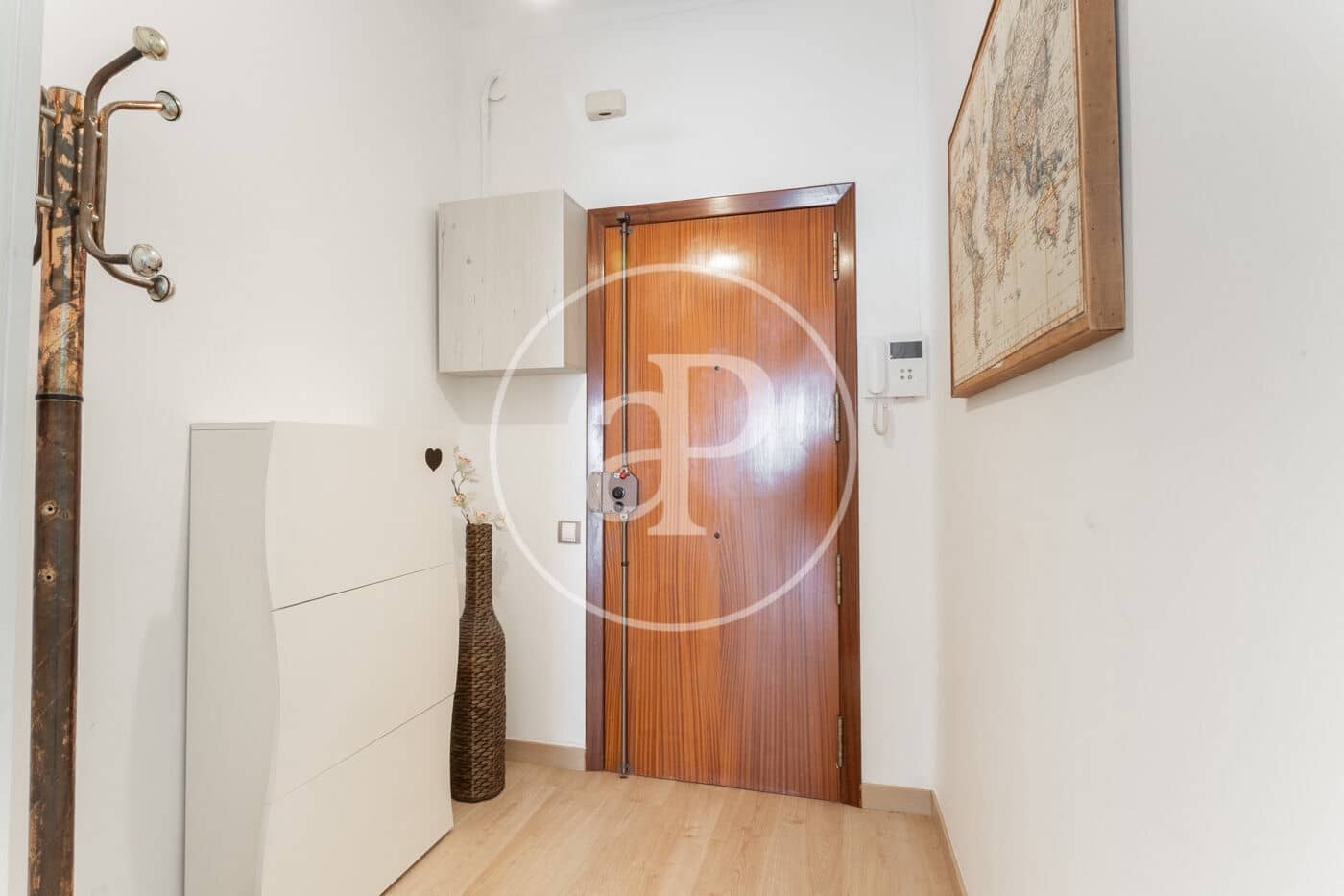2 quarto Apartamento para arrendar em Barcelona cidade - 1 700 € (Ref: 9119081)