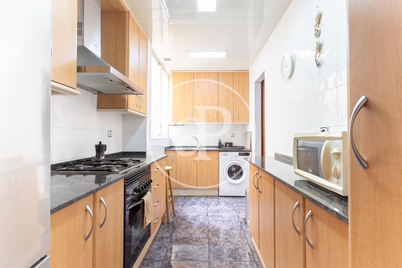 2 quarto Apartamento para arrendar em Barcelona cidade - 1 700 € (Ref: 9119081)