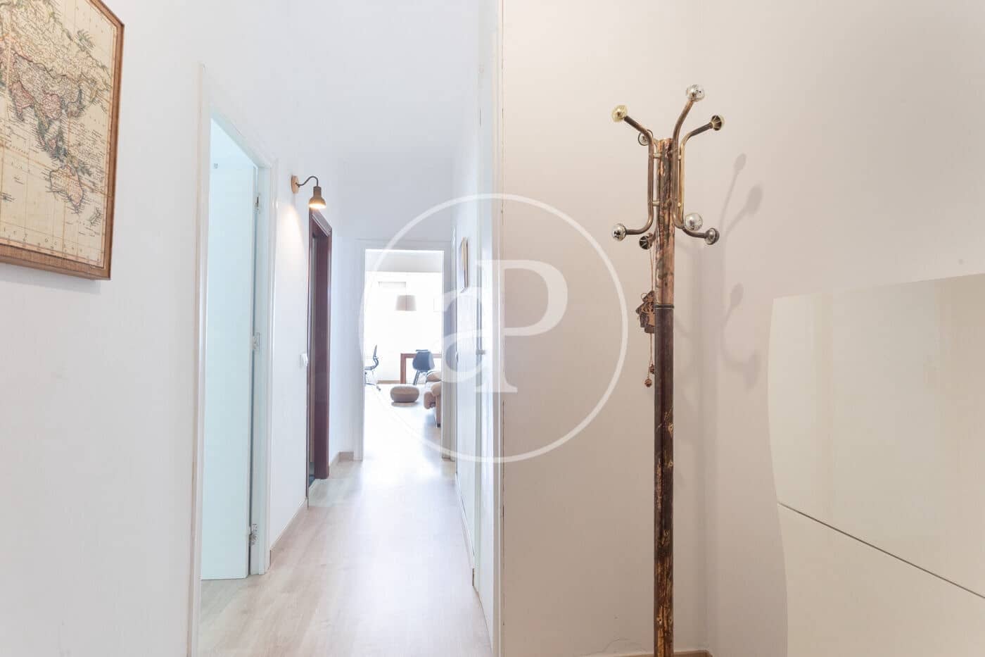 2 quarto Apartamento para arrendar em Barcelona cidade - 1 700 € (Ref: 9119081)