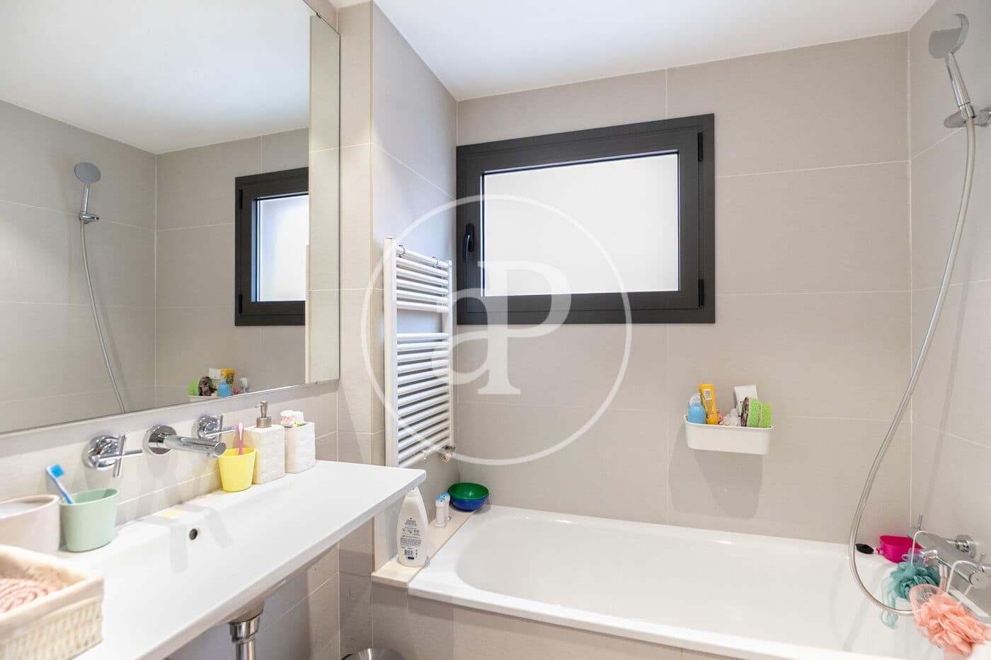 5 soveværelse Lejlighed til salg i Barcelona by - € 1.550.000 (Ref: 9119086)