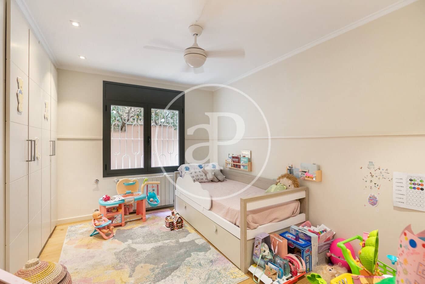 5 soveværelse Lejlighed til salg i Barcelona by - € 1.550.000 (Ref: 9119086)