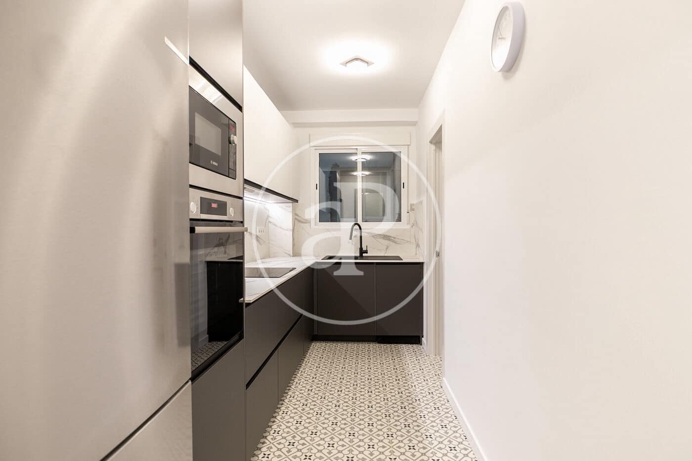 4 soveværelse Lejlighed til salg i Barcelona by - € 775.000 (Ref: 9125347)