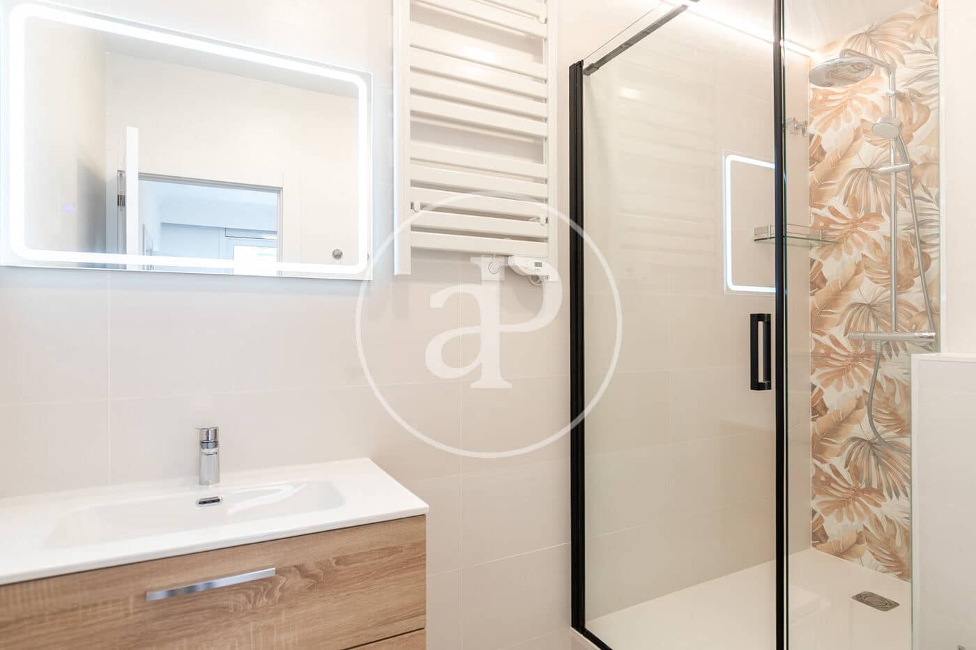 4 soveværelse Lejlighed til salg i Barcelona by - € 775.000 (Ref: 9125347)