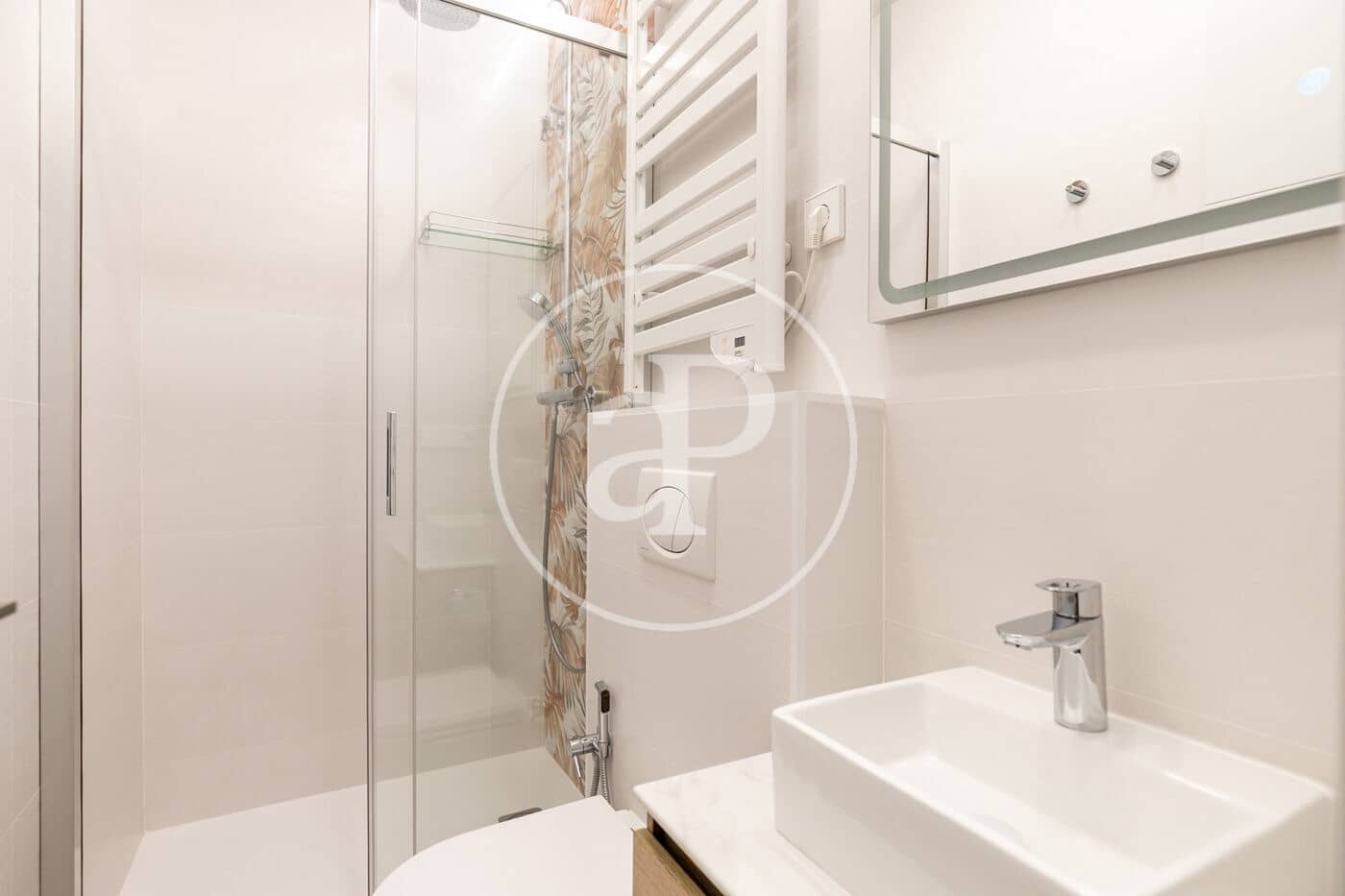 4 soveværelse Lejlighed til salg i Barcelona by - € 775.000 (Ref: 9125347)