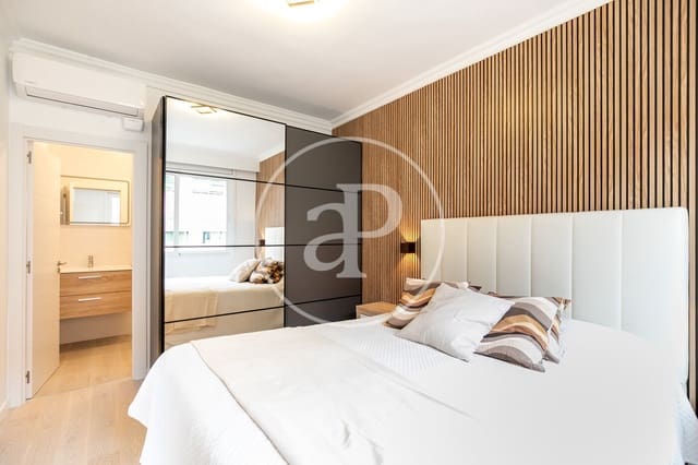 4 soveværelse Lejlighed til salg i L'Antiga Esquerra de L'Eixample, Barcelona by - € 775.000 (Ref: 9125347)