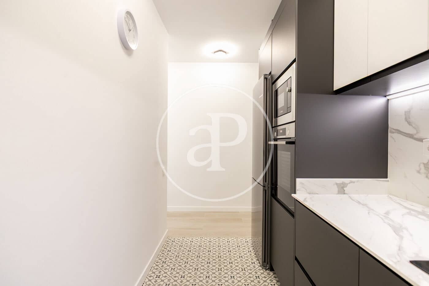 4 soveværelse Lejlighed til salg i Barcelona by - € 775.000 (Ref: 9125347)