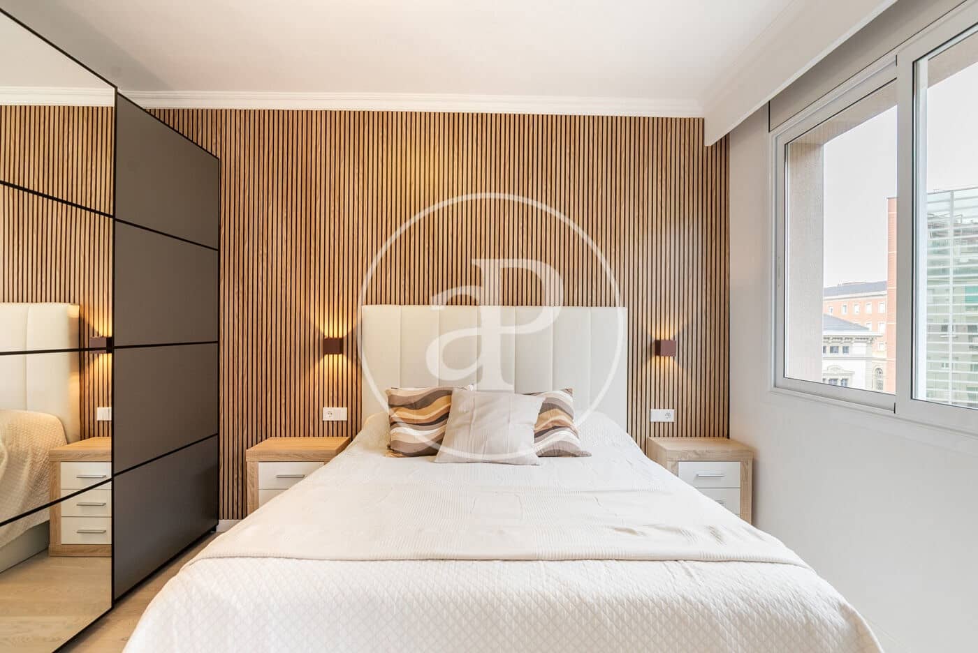 4 soveværelse Lejlighed til salg i Barcelona by - € 775.000 (Ref: 9125347)