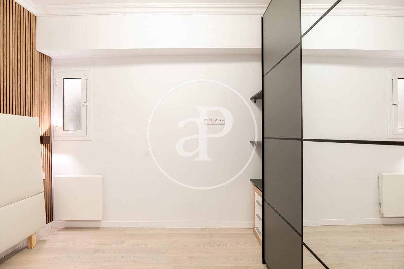 4 soveværelse Lejlighed til salg i Barcelona by - € 775.000 (Ref: 9125347)