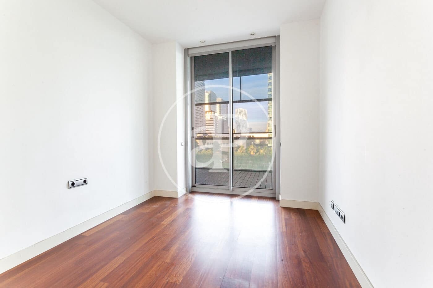 4 sypialnia Apartament na sprzedaż w Miasto Barcelona z basenem - 1 460 000 € (Ref: 9126110)