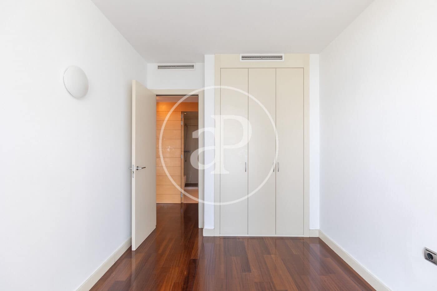 4 soverom Leilighet til salgs i Barcelona by med svømmebasseng - € 1 460 000 (Ref: 9126110)