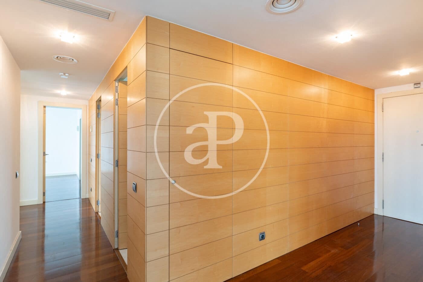 4 soverom Leilighet til salgs i Barcelona by med svømmebasseng - € 1 460 000 (Ref: 9126110)