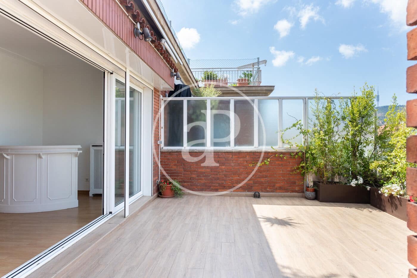 6 slaapkamer Appartement te huur in Barcelona stad - € 6.300 (Ref: 9129961)