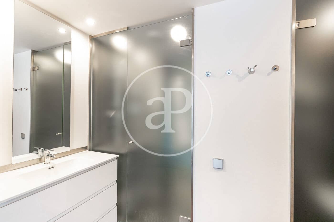 Appartement de 1 chambre à louer à Barcelone ville - 1 750 € (Ref: 9132614)