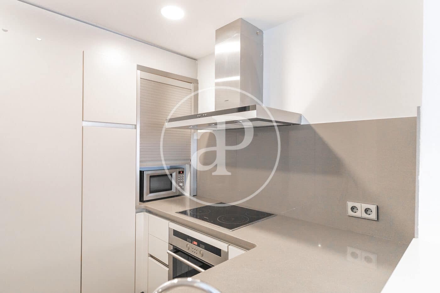 Appartement de 1 chambre à louer à Barcelone ville - 1 750 € (Ref: 9132614)