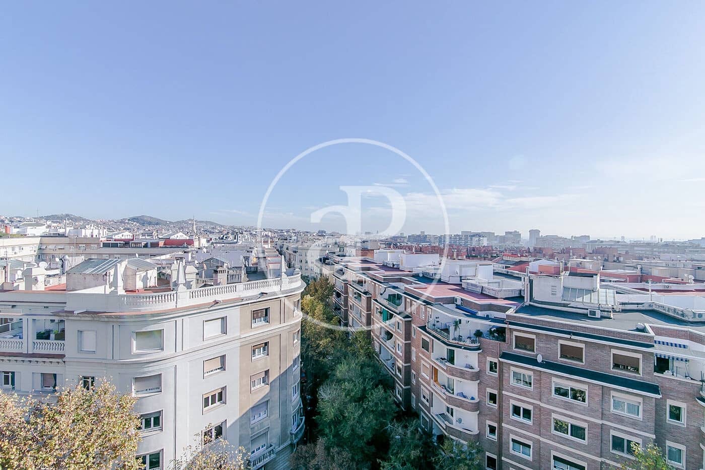 Appartement de 1 chambre à louer à Barcelone ville - 1 750 € (Ref: 9132614)