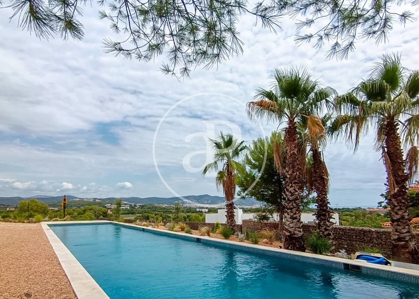 7 soveværelse Villa til leje i Sitges - € 24.000 (Ref: 9134664)