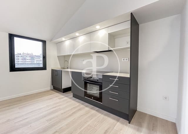 3 bedroom Apartment for sale in Terrassa - € 366,000 (Ref: 9134666)