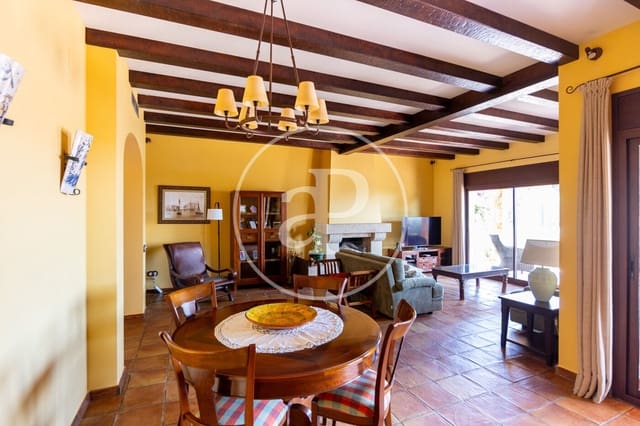 7 chambre Villa/Maison à vendre à Argentona - 998 000 € (Ref: 9137358)