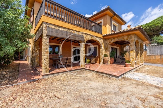 7 chambre Villa/Maison à vendre à Argentona - 998 000 € (Ref: 9137358)