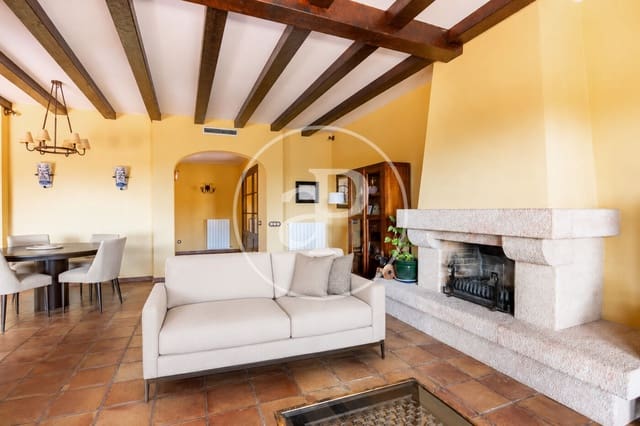 7 bedroom Villa for sale in Argentona - € 998,000 (Ref: 9137358)