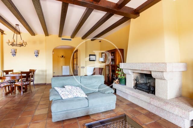 7 bedroom Villa for sale in Argentona - € 998,000 (Ref: 9137358)