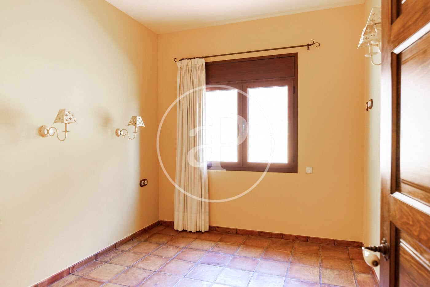 7 bedroom Villa for sale in Argentona - € 998,000 (Ref: 9137358)