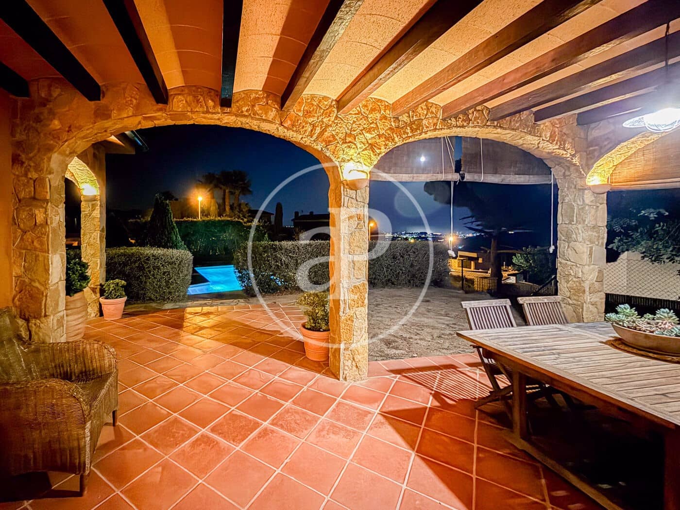 7 bedroom Villa for sale in Argentona - € 998,000 (Ref: 9137358)