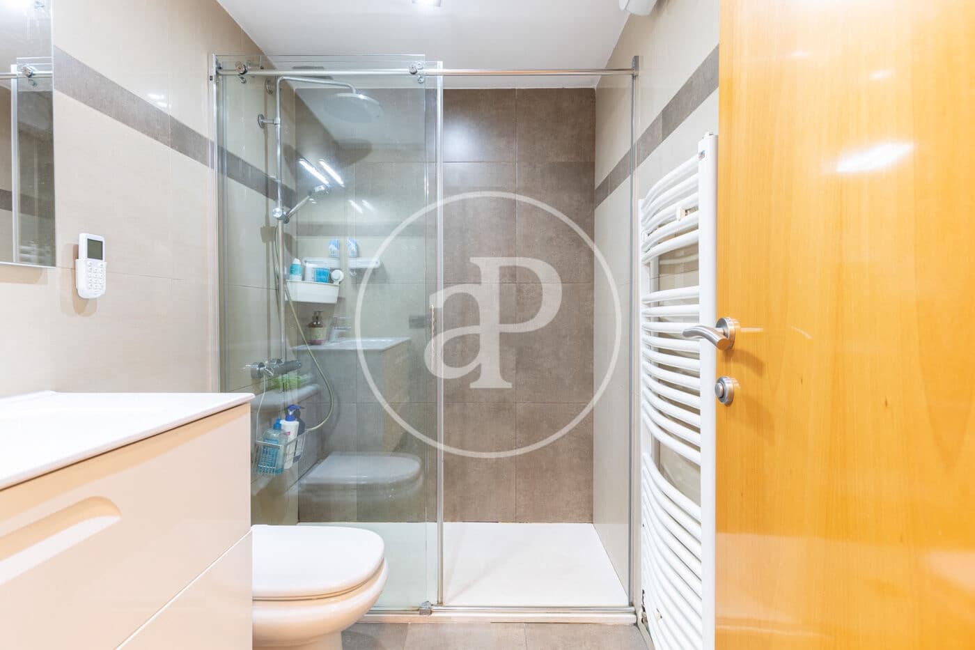 4 soveværelse Villa til salg i Cerdanyola del Valles med swimmingpool - € 630.000 (Ref: 9137359)