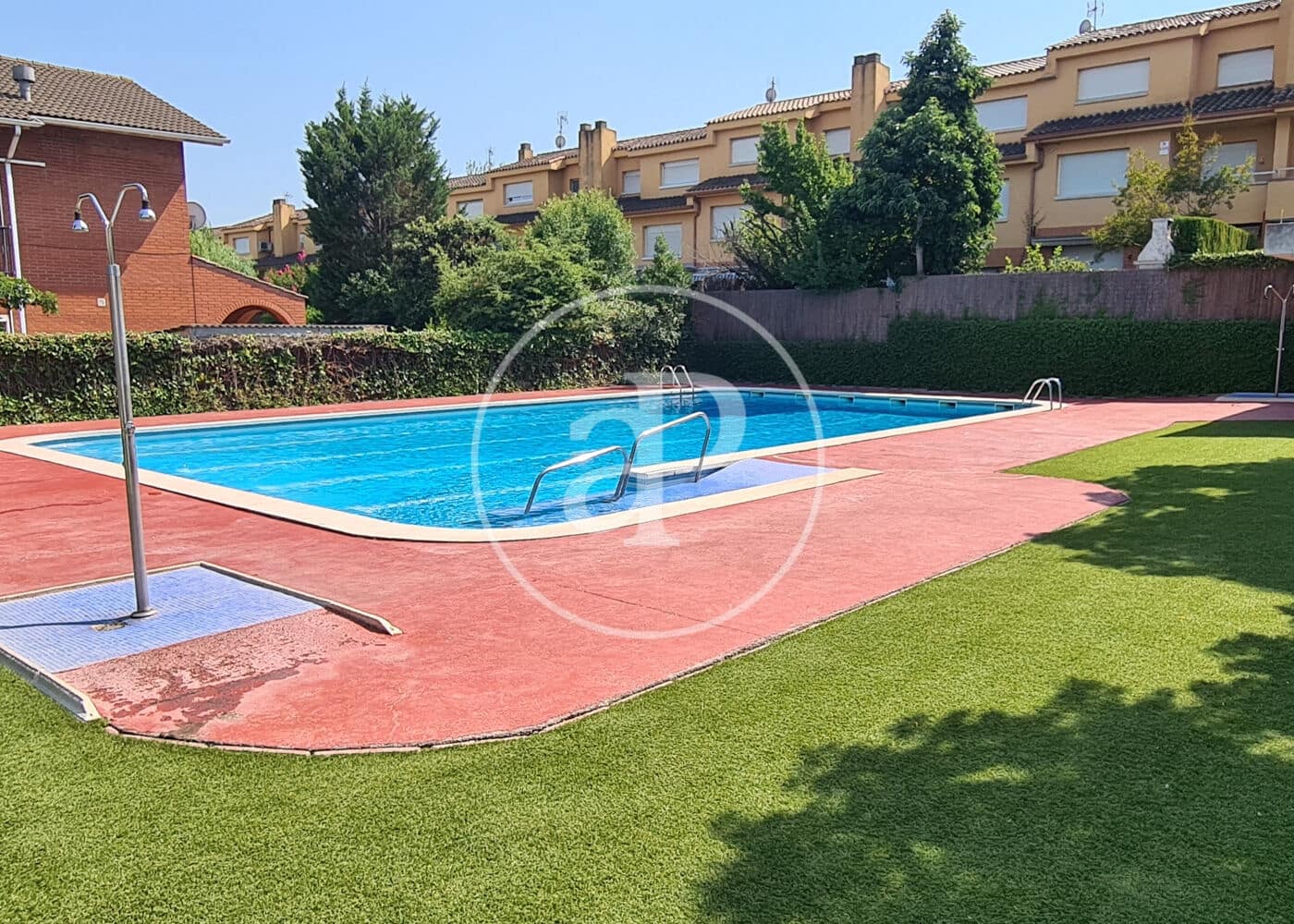 4 soveværelse Villa til salg i Cerdanyola del Valles med swimmingpool - € 630.000 (Ref: 9137359)