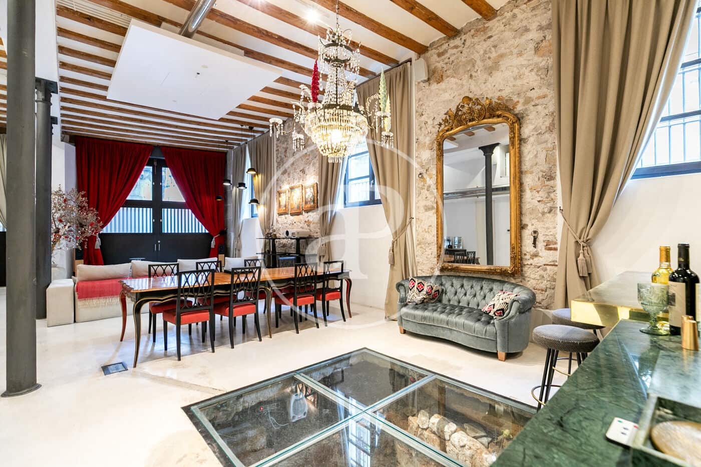 3 slaapkamer Appartement te koop in Barcelona stad - € 1.390.000 (Ref: 9137361)