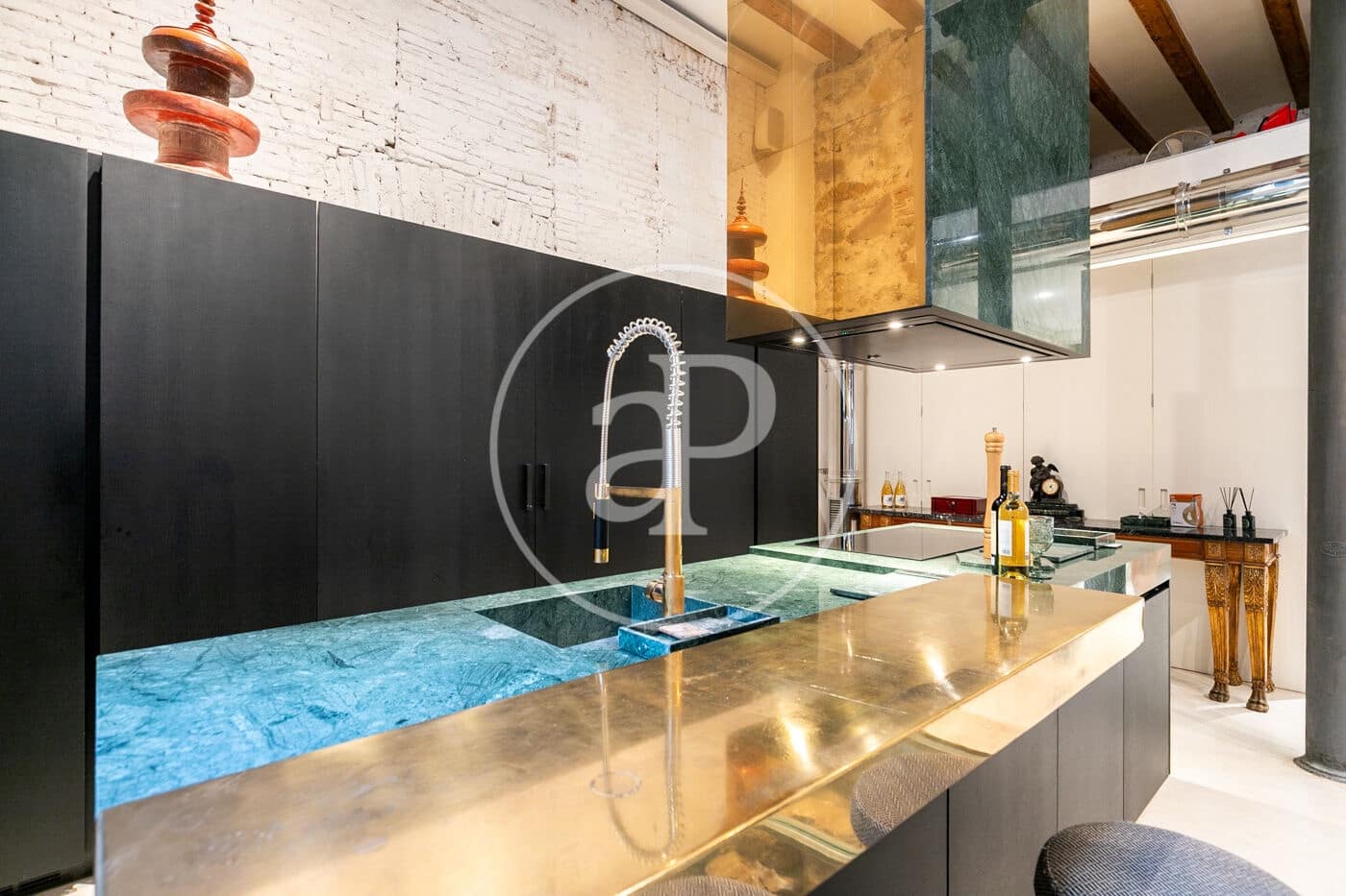 3 slaapkamer Appartement te koop in Barcelona stad - € 1.390.000 (Ref: 9137361)