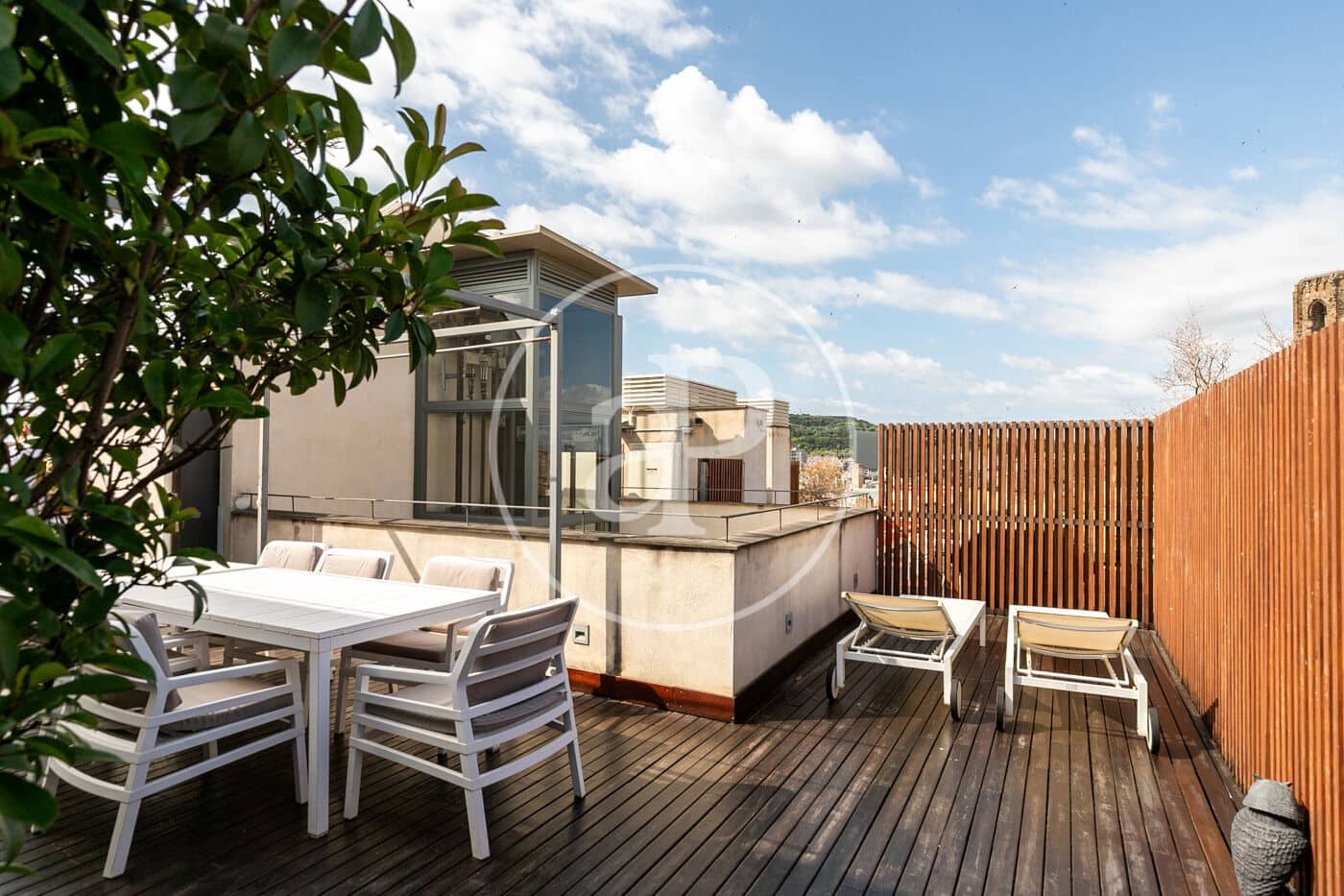 3 slaapkamer Appartement te koop in Barcelona stad - € 1.390.000 (Ref: 9137361)